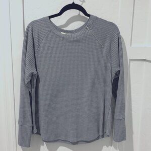 Maurices Women's Gray Long Sleeve Waffle Zipper Top Tee Size L Large